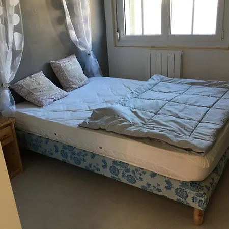 Cosy A 200m De La Plage, 2 Chambres, Garage, Animaux Admis, Au Coeur De - Fr-1-482-36 *